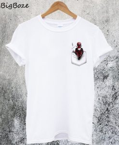 Pocket Deadpool Playing Games T-Shirt