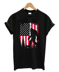 All Templa Bigfoot American Flag For 4th Of July T-Shirt